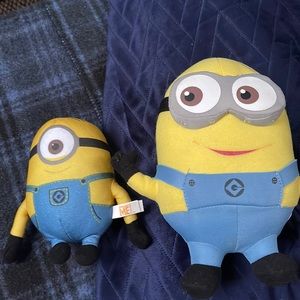 Minions!!!!!!One big one little. Great condition.
